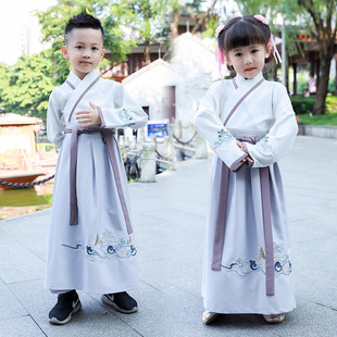 出租儿童汉服亲子六一服饰刺绣交领两件套演出武侠风全家福古装