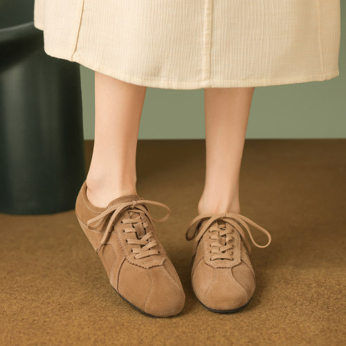 2025新款德训鞋女百搭软底阿甘鞋平底复古运动鞋休闲鞋外穿不累脚