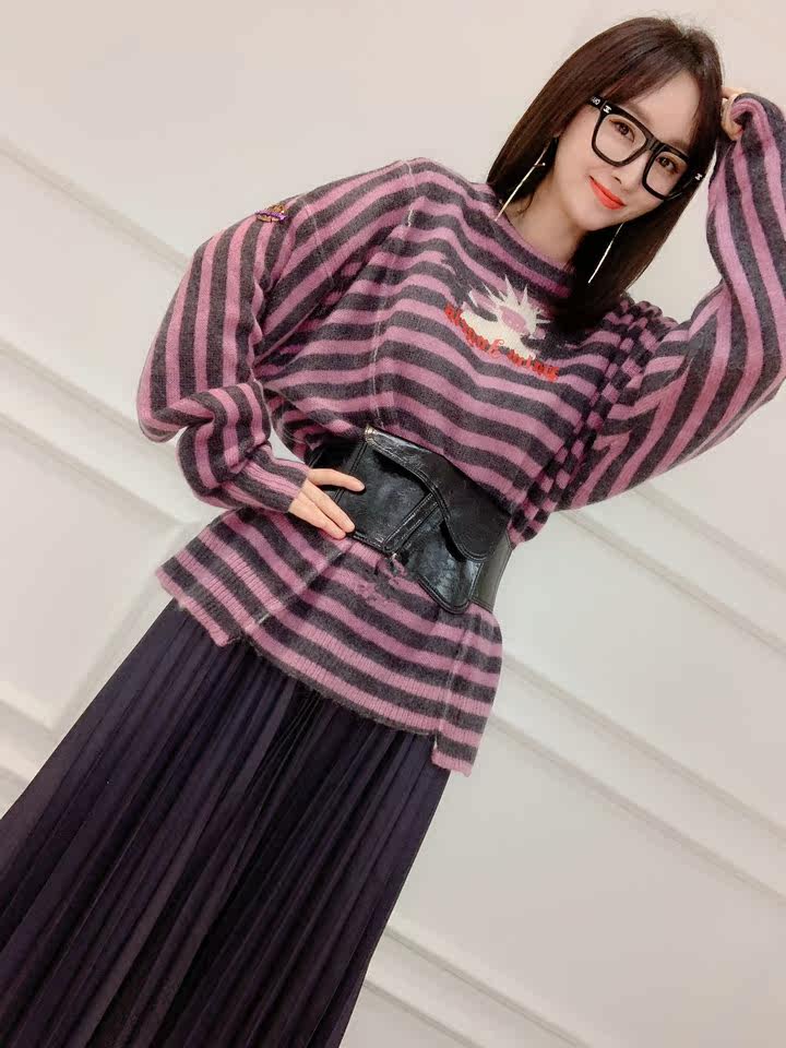 欧洲站JINSHANG锦裳2019年秋冬季大版型羊毛衫条纹懒惰风上衣女|msdalam kategori Butik wanita / wanita, sweater - dari Buy2taobao.com untuk memberikan perkhidmatan ejen Taobao profesional membeli