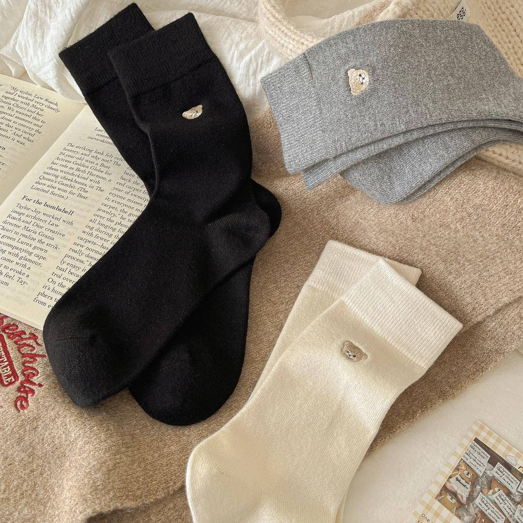 保暖女羊绒刺绣女中长袜