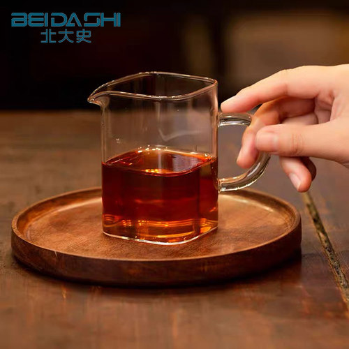 四方玻璃公道杯家用简约分茶器