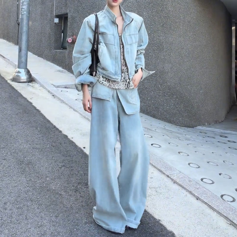 浅蓝色洗水牛仔套装女2026春秋新款韩版高腰休闲屁帘阔脚裤两件套