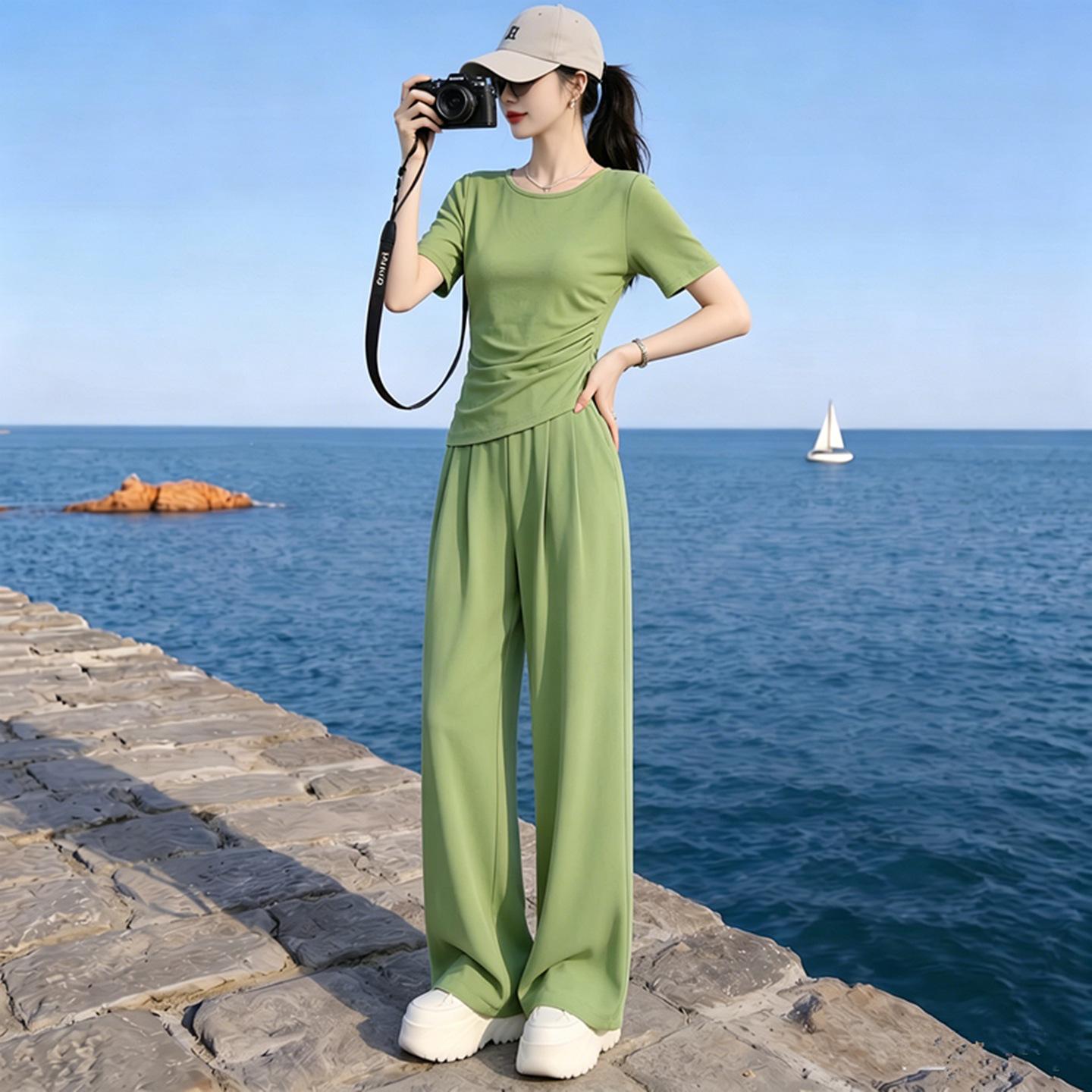 夏季休闲运动套装女夏款短袖T恤阔腿裤两件套时尚简约百搭女装
