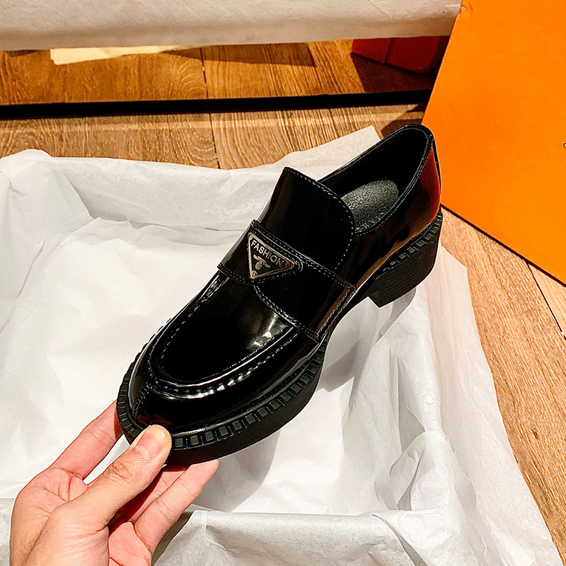 MONA明星网红同款三角