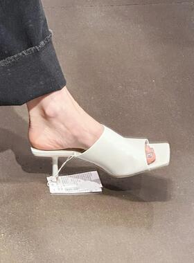 7cm显白又好看！粗跟高跟夏季方头露趾软皮穆勒一字带外穿凉拖女