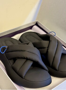 心动超可爱~~舒适又好看！！松糕厚底增高面包交叉带外穿凉拖鞋女