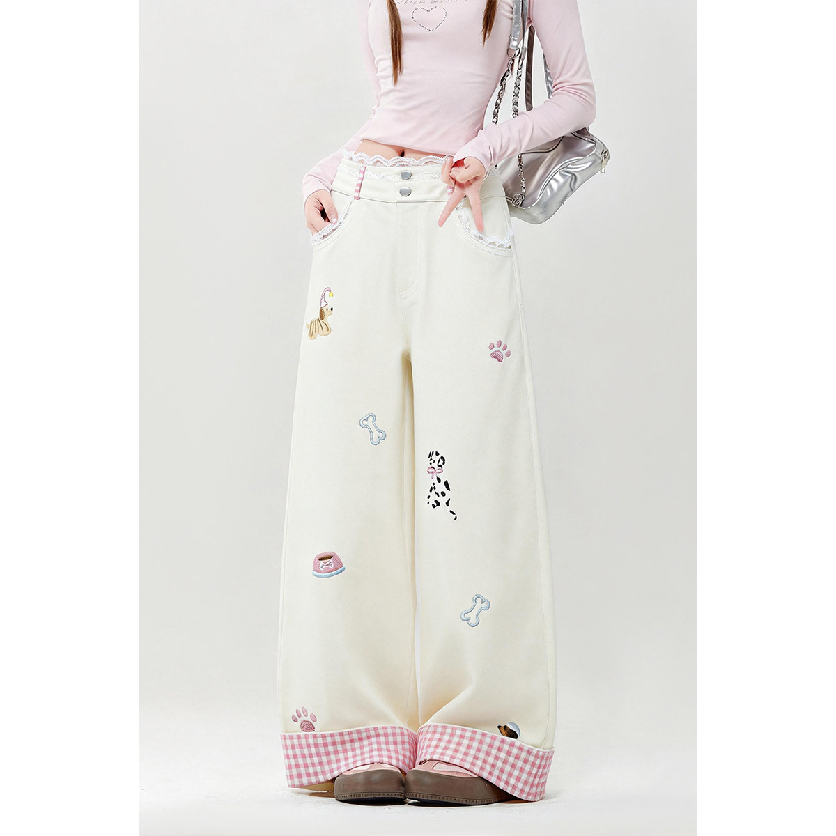 自然涩小狗刺绣格纹卷边牛仔裤女2026春季新款蕾丝拼接直筒裤子冬,女装/女士精品,牛仔裤,淘宝优惠券,粉丝福利购,淘宝优惠卷