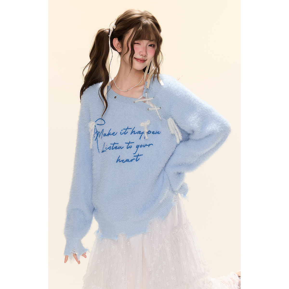 破洞系带毛衣女秋冬宽松减龄上衣