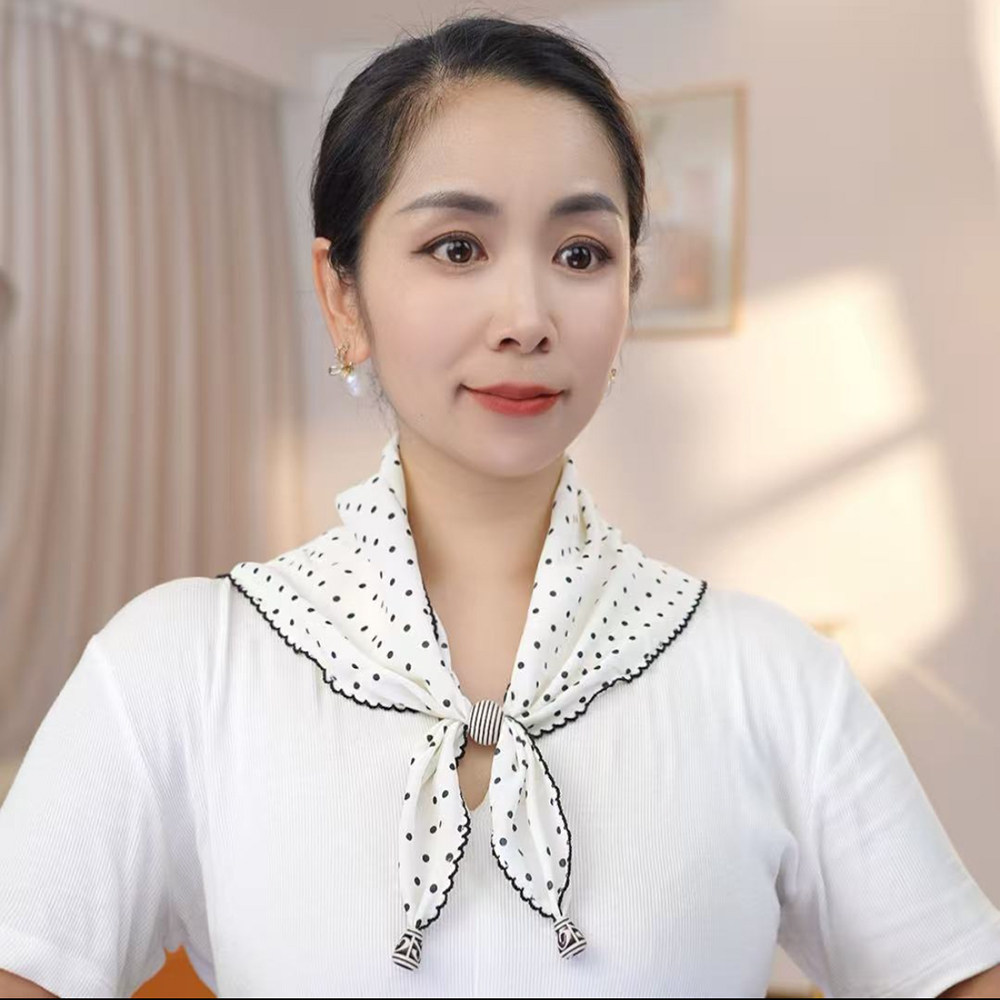2026新款懒人丝巾围巾女春秋季薄款波点三角巾头巾日系百搭小围脖