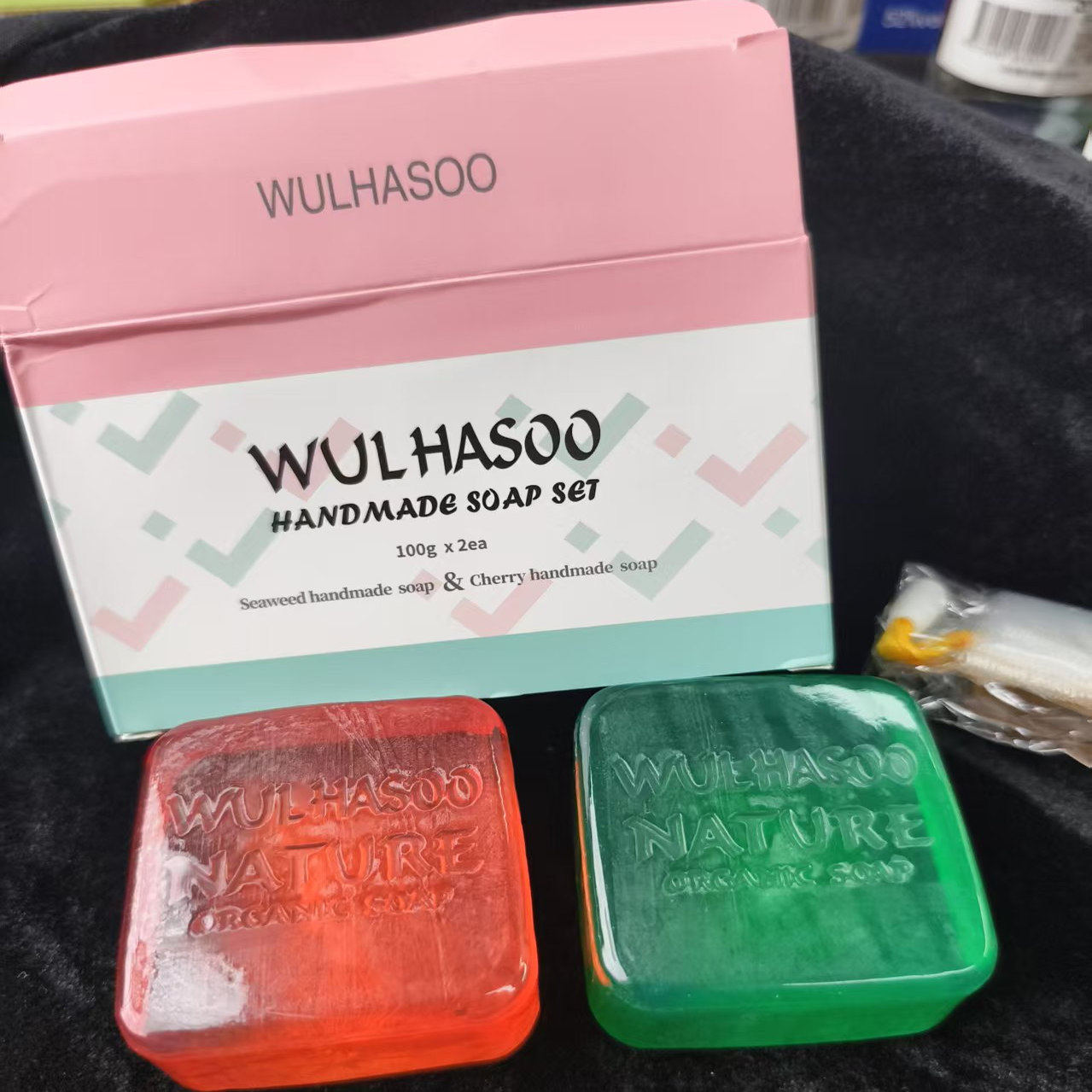 朝鲜化妆品护肤品朝鲜族双色皂海藻樱花香皂肥皂两块装春香古兰泉