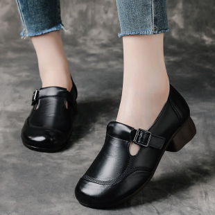 春秋新款圆头复古粗跟单鞋女中跟浅口妈妈鞋真皮休闲套脚懒人皮鞋