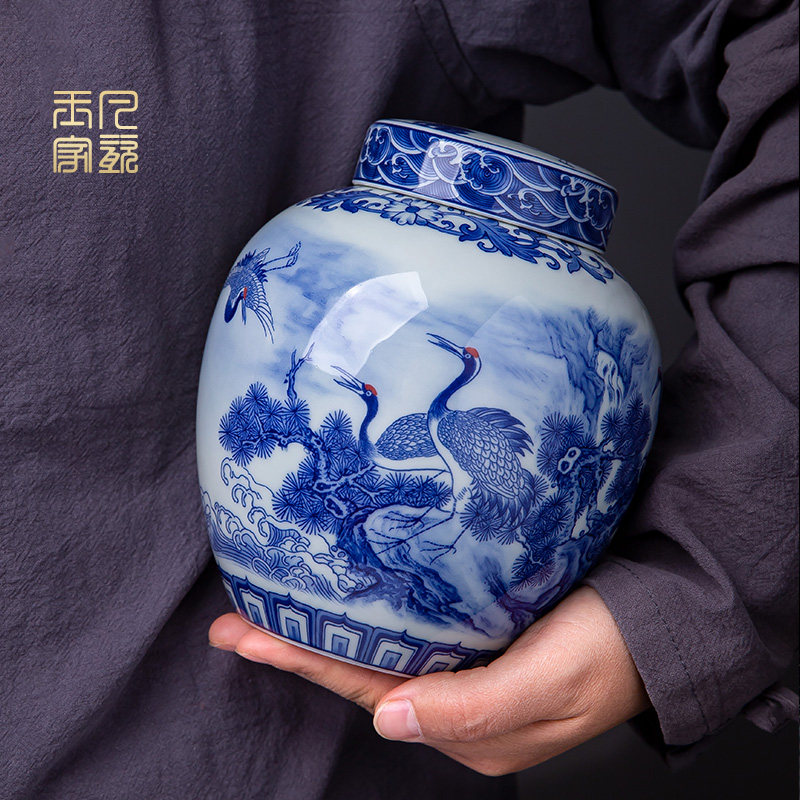 陶瓷茶叶罐密封罐景德镇青花瓷家用大号储存罐龙井普洱红茶储物罐 - 实物图