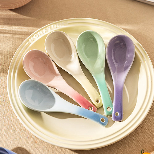 摩登主妇陶瓷勺子高颜值喝汤调羹