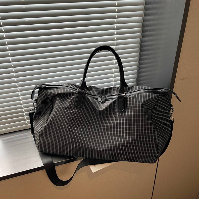 专柜品牌新款旅行包健身瑜伽包便携透气行李袋收纳生产包登机旅游
