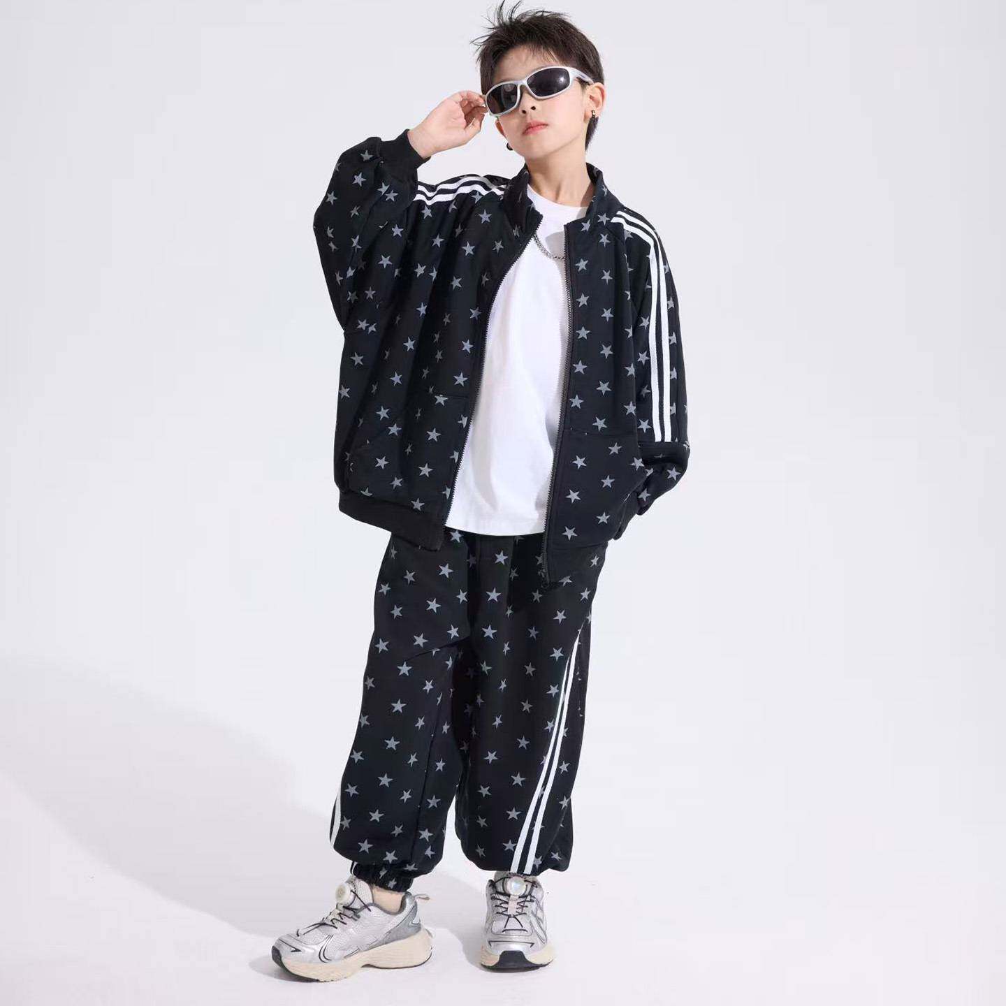 专柜品牌儿童装男童秋装外套套装2026新款春秋款中大童运动秋季酷