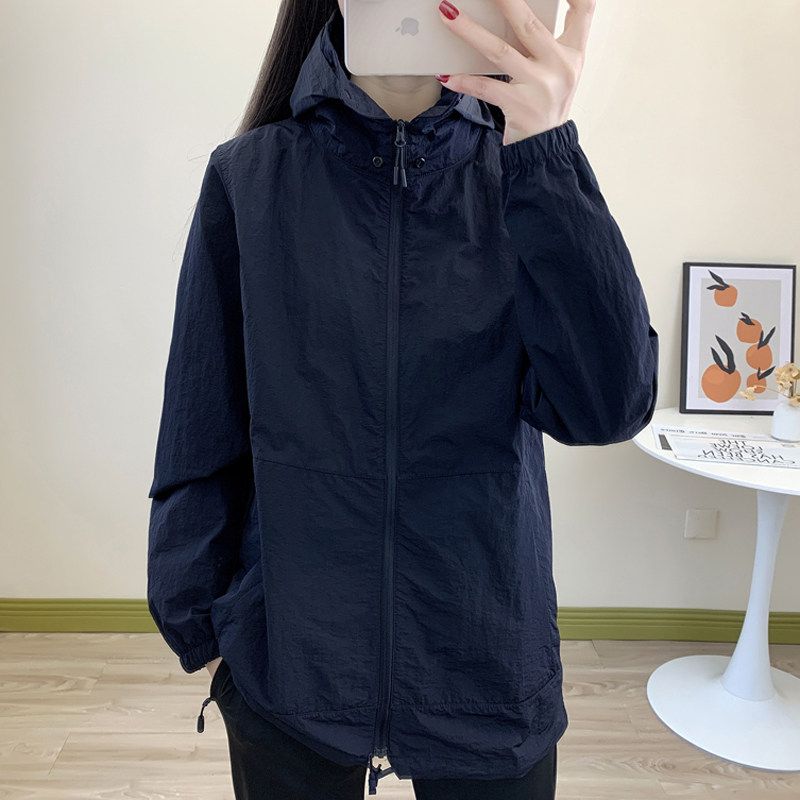 时尚阔版男女同款户外防晒服