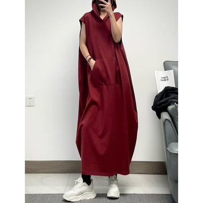 港风廓型纯色连帽超长连衣裙