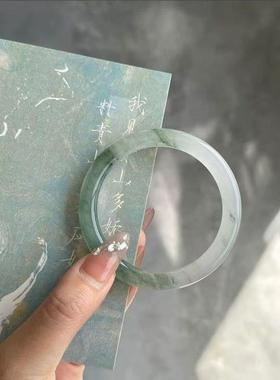 2026天然新疆天山翠玉手镯雪翠冰糯种半山水晕染飘花细圆条玉镯子