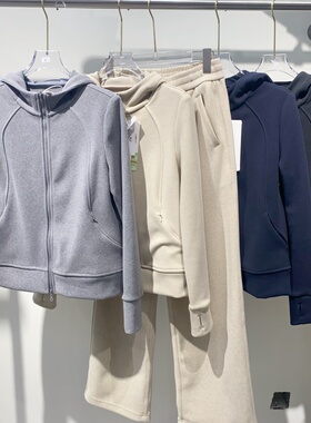 2025年柯菲乐女式连帽外套羊绒蛋白休闲舒适运动上衣加厚保暖衣冬