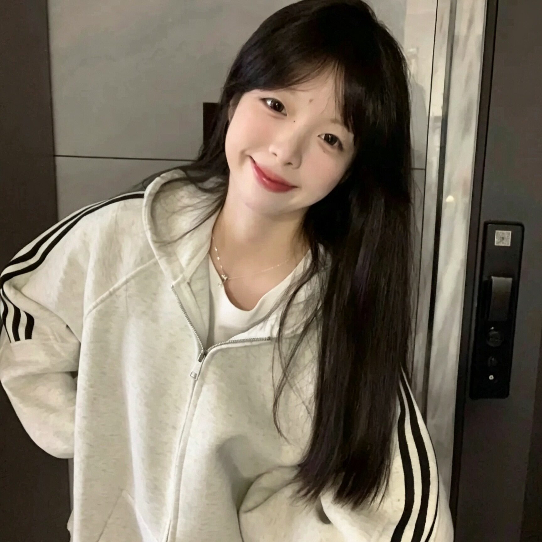 三条杠开衫拉链卫衣女2026秋冬季初中高中学生宽松加绒加厚外套