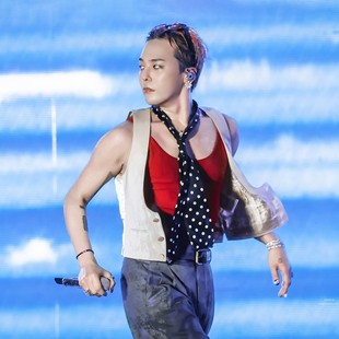 gd权志龙同款波点丝巾围巾复古丝巾窄版围巾时尚洋气系脖领巾夏