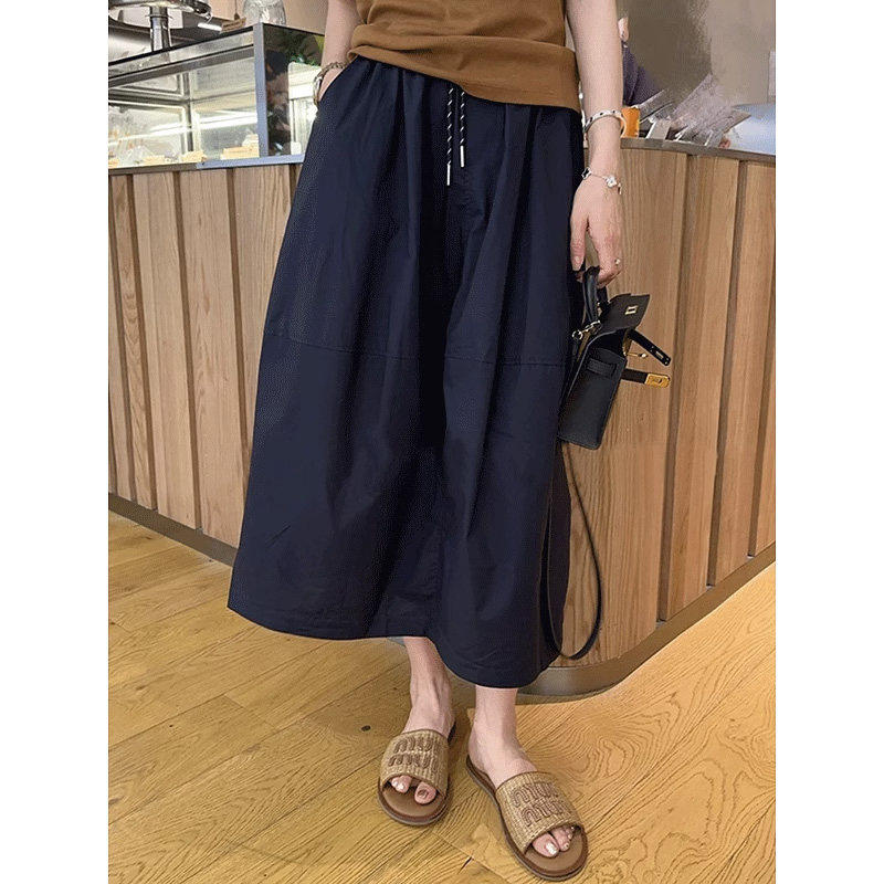 藏蓝色半身裙女春夏2026新款休闲花苞裙百搭小个子a字伞裙工装裙