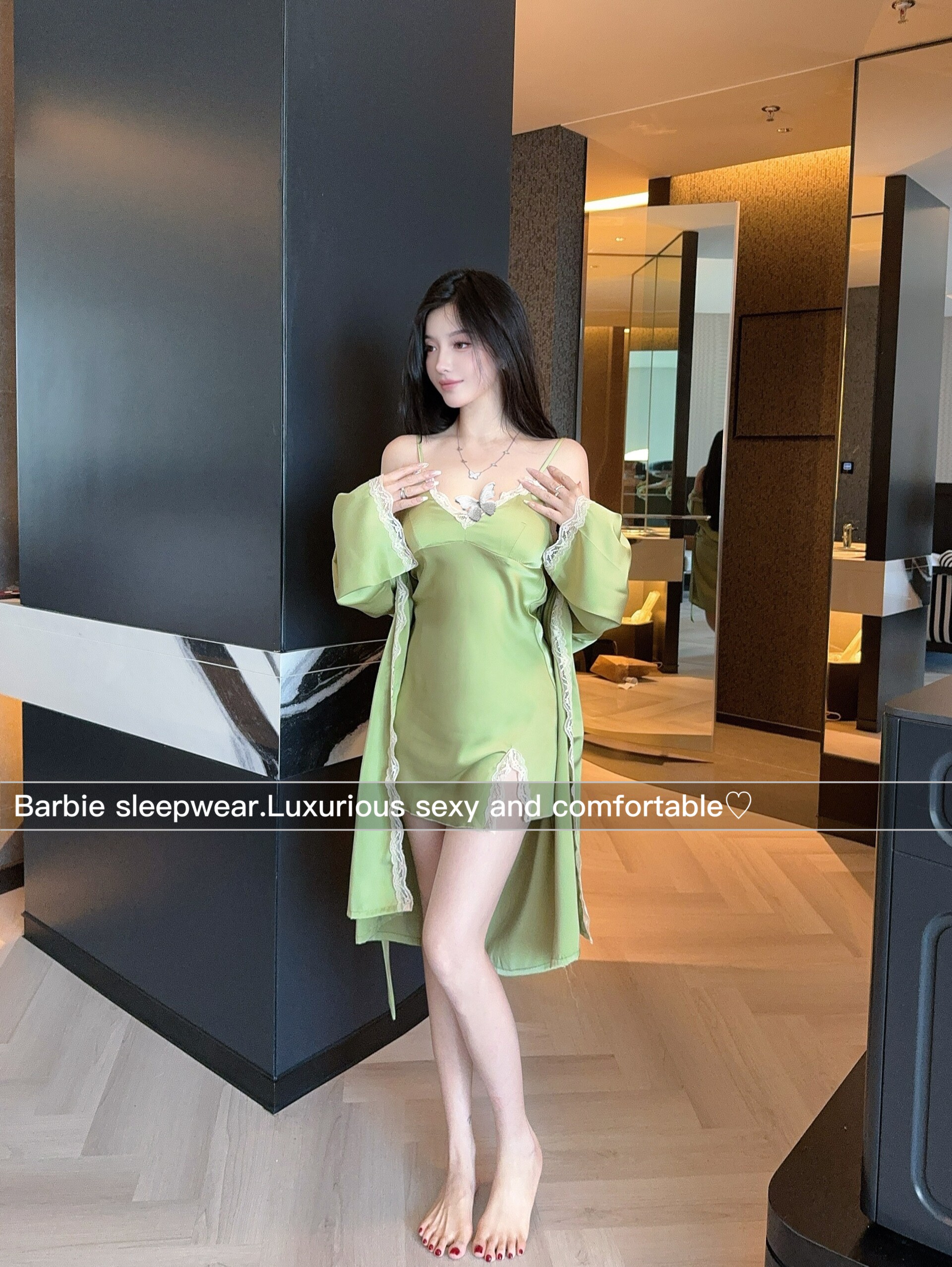 爱丽丝仙境 性感纯欲风夏季冰丝新款心机蕾丝睡衣吊带裙+开衫套装