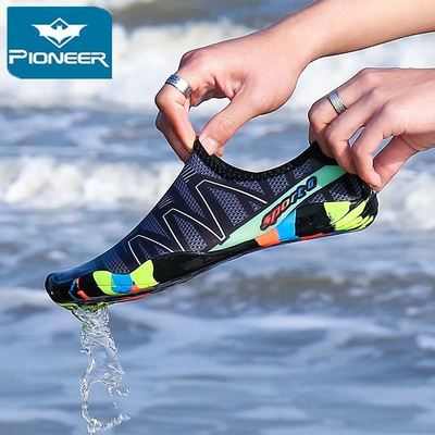 Sandals Men Beach Slippers For Men Water Shoes Quick-Drying
