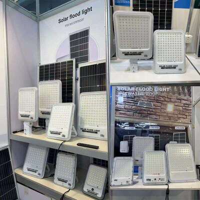 太阳能投光灯透镜灯珠广告牌照明户外防水庭院射solar flood lamp