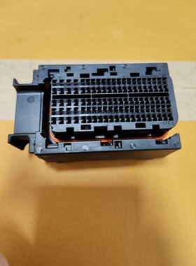 1928405455 博世 105PIN 连接器