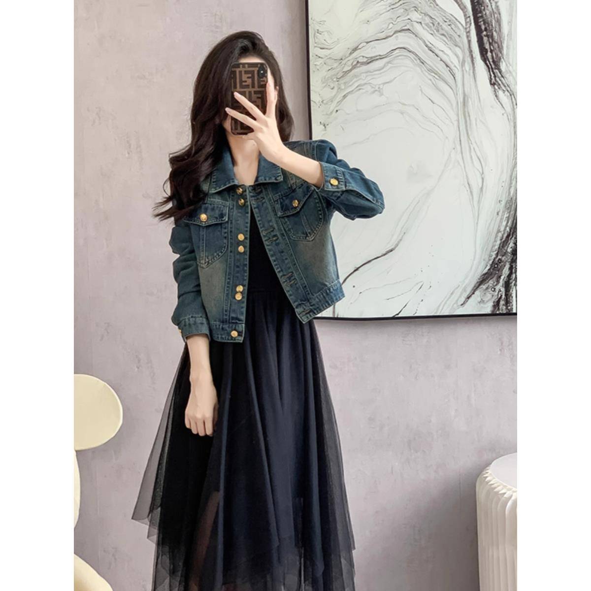 香港Timo覆古修身牛仔短上衣女子春秋季Polo领容易匹配长袖短上衣