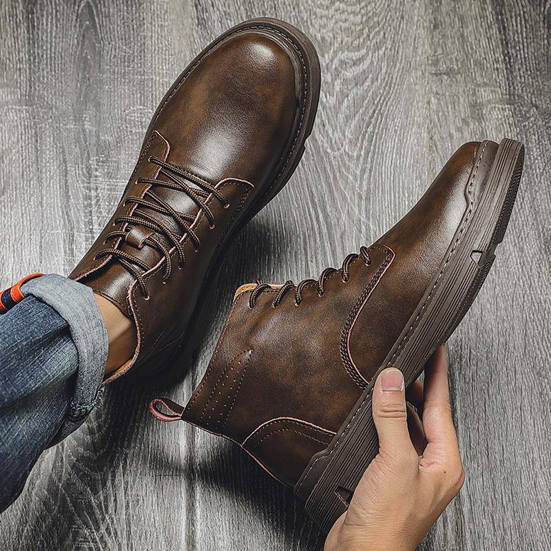 靴子男士中帮工装英伦风格春秋新款短靴百搭高帮潮鞋韩式真皮靴