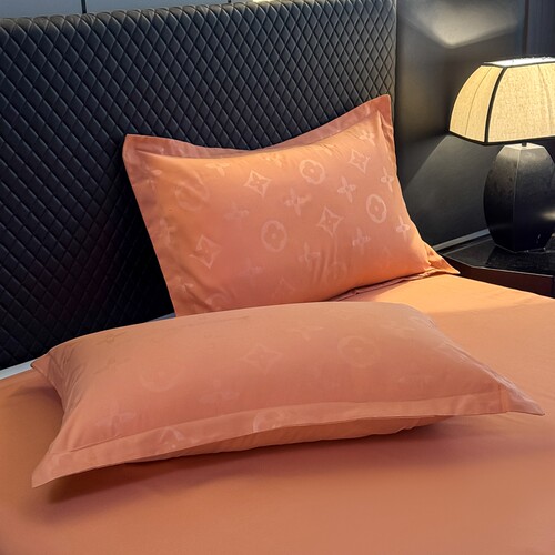 轻奢爱马橙橘色四叶草水洗棉枕套