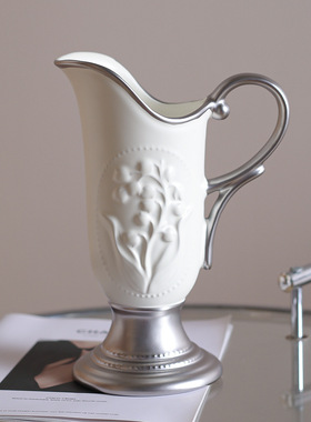 陶瓷花瓶中古高级感ins风高颜值家居摆件法式轻奢精致复古插花瓶