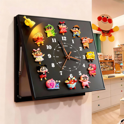 蜡笔小新时钟上掀开的电表箱遮挡