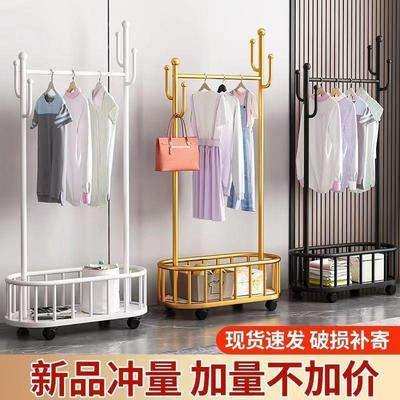 Floor-standing bedroom clothes hanger, movable with wheels,