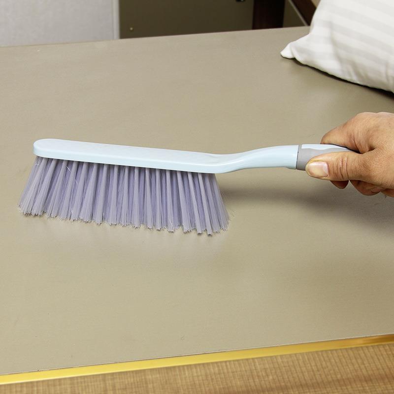 Dust Cleaning Brush for Sofa, Blanket, and Bed Sheets - Perf