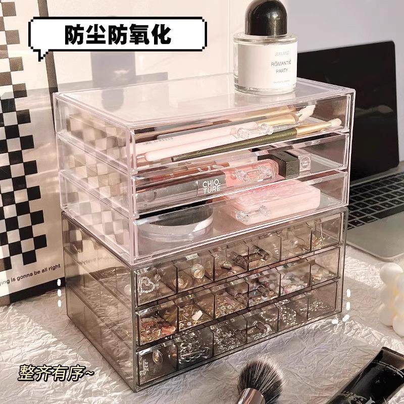Jewelry storage box for accessories such as earrings, neckla