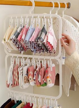 Multi-clip children's hanger, a home wardrobe storage wonder