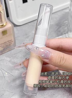 Refillable foundation bottle with a press-type vacuum duckbi