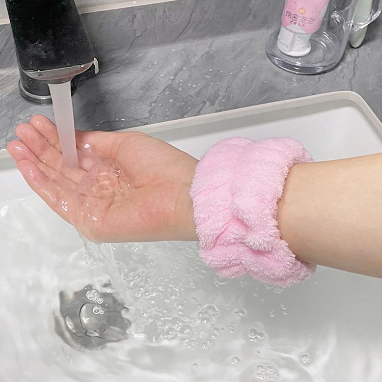 Wholesale waterproof face washing wristbands, splash-proof w