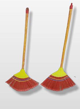 Sturdy and durable broom made with wave-shaped bristles, ide