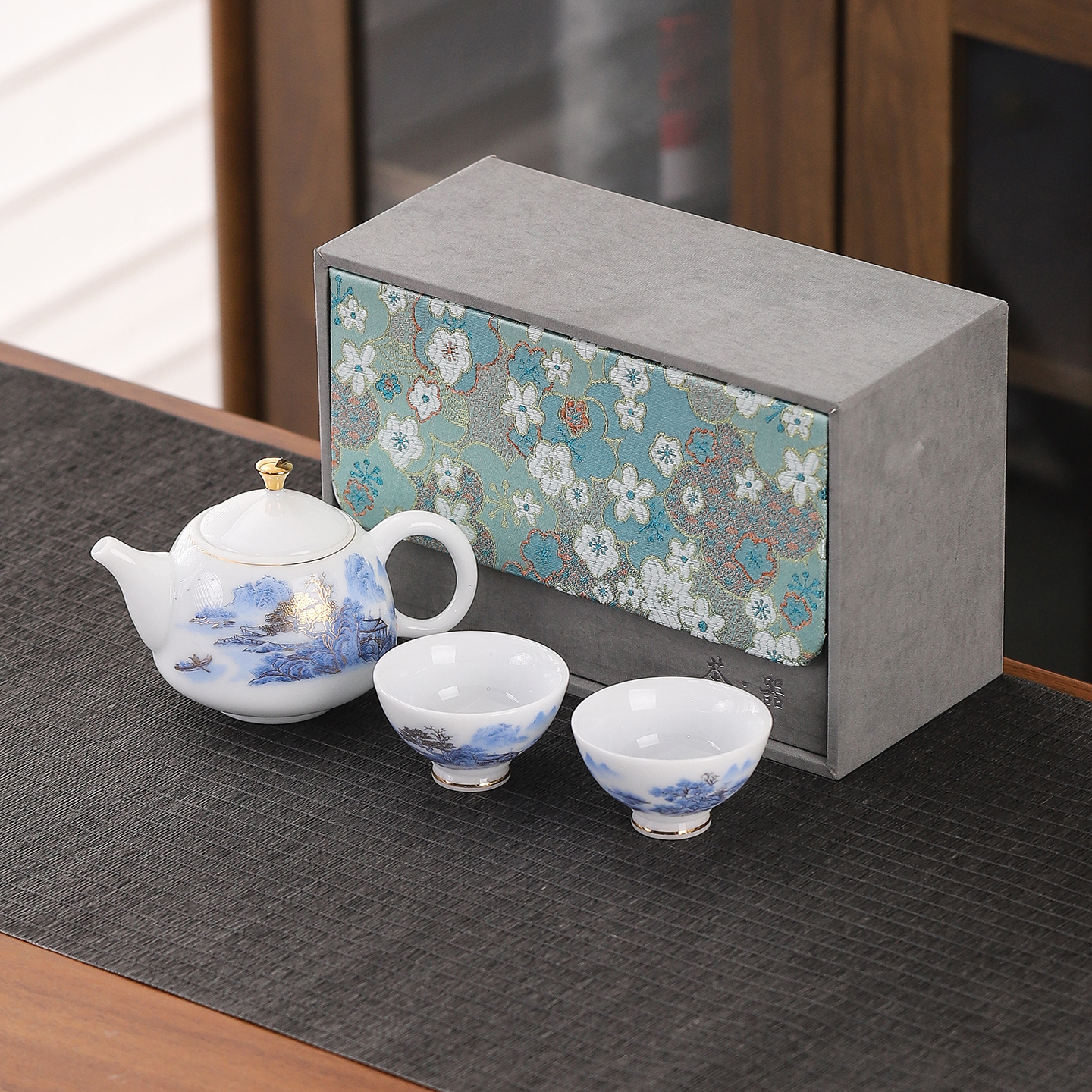 潮流精品，品质保证