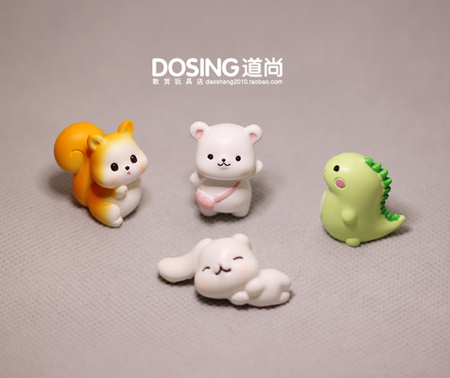 恐龙松鼠小白熊兔子树脂公仔