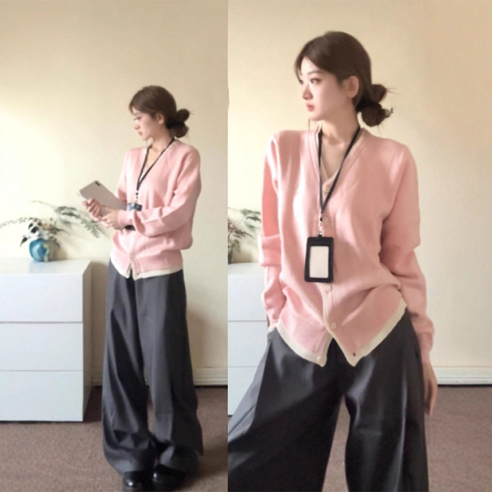 韩系温柔风粉色假两件针织开衫女早秋宽松软糯别致超好看毛衣外套