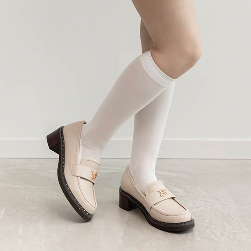 RANDA 25早秋新款铆钉装饰圆头休闲优雅厚底乐福鞋 EH36081