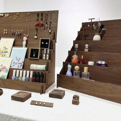 架子钥匙扣手机壳展示架贺卡w化妆品收纳阶梯直播绘本耳环项链公
