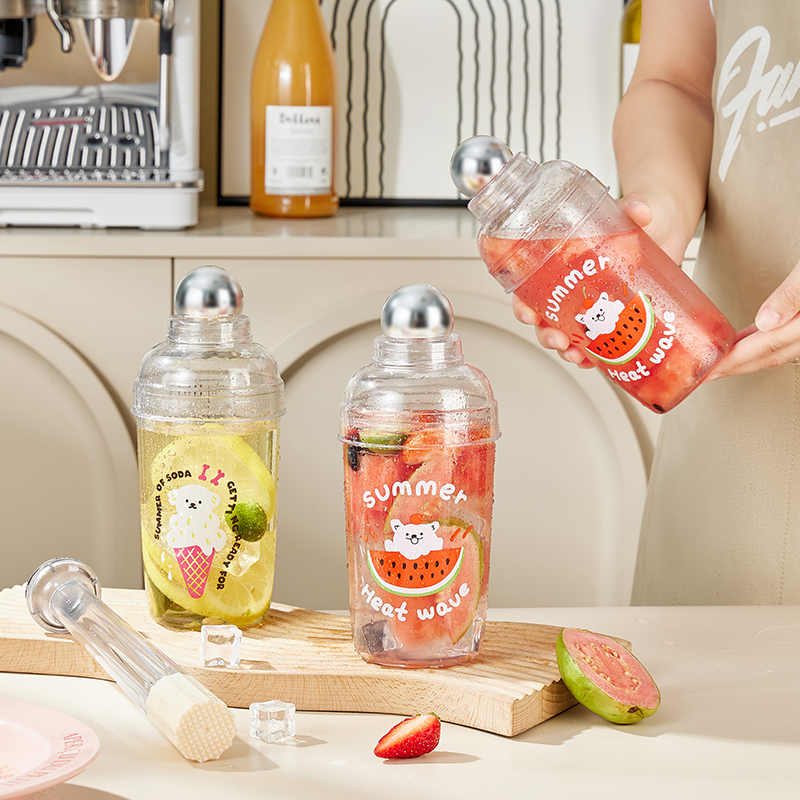 雪克杯奶茶店專用手打檸檬茶制作