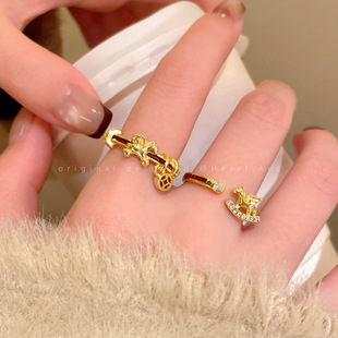 锆石木马开口戒指女小众独特童趣设计金色指环2025新款秋冬食指戒