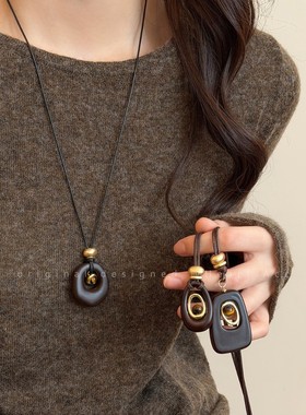 不规则镂空虎眼石吊坠项链秋冬复古长款抽拉毛衣链小众气质配饰女